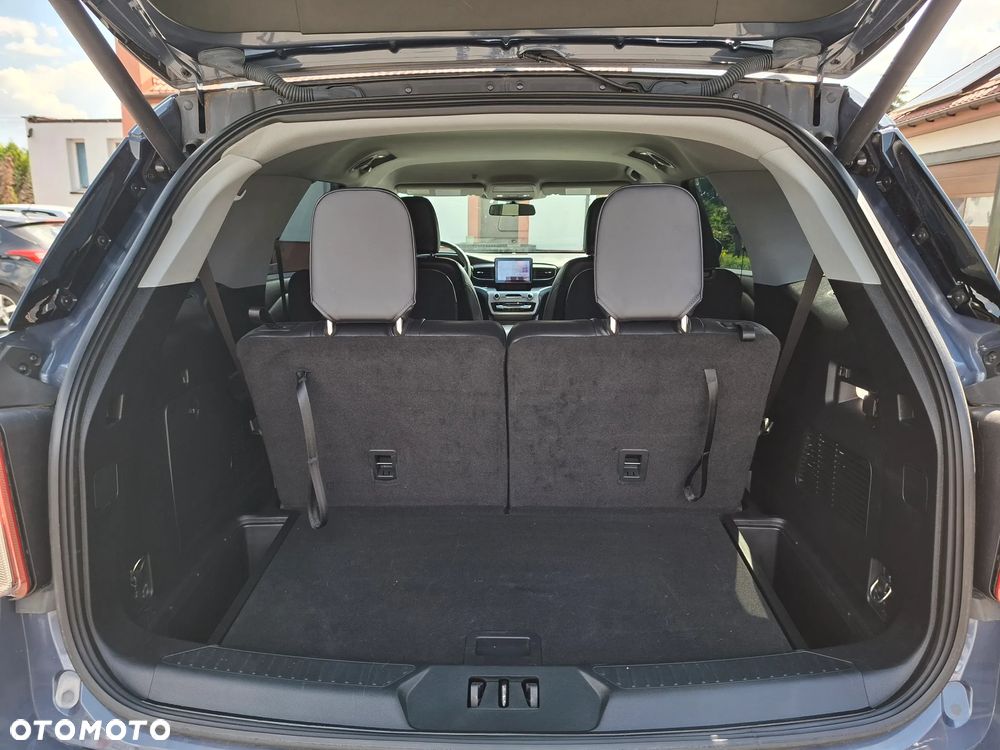 Ford Explorer - 14