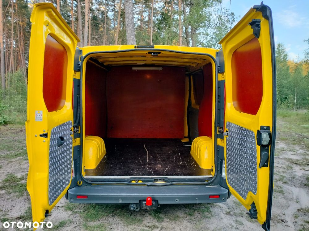 Opel vivaro - 11