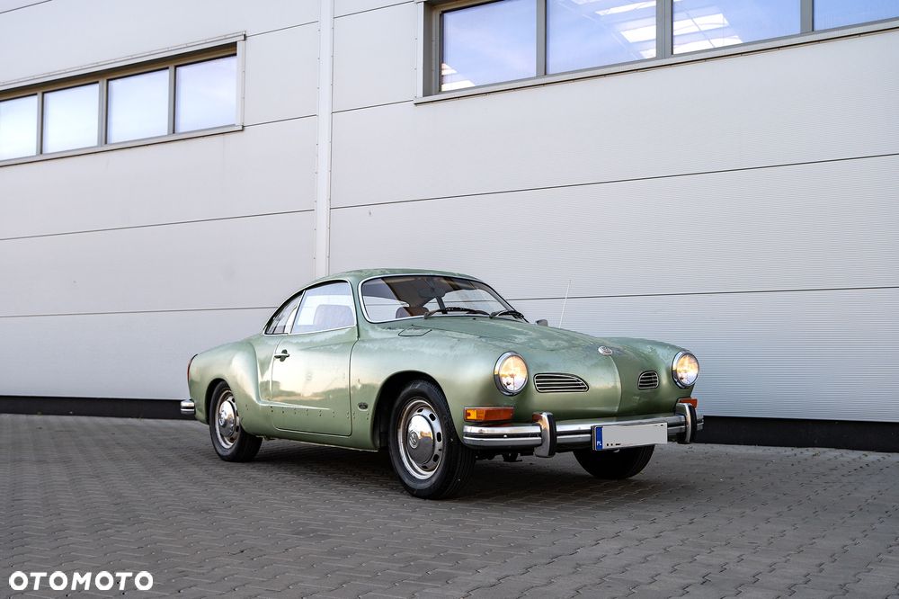 Volkswagen Karmann Ghia - 1
