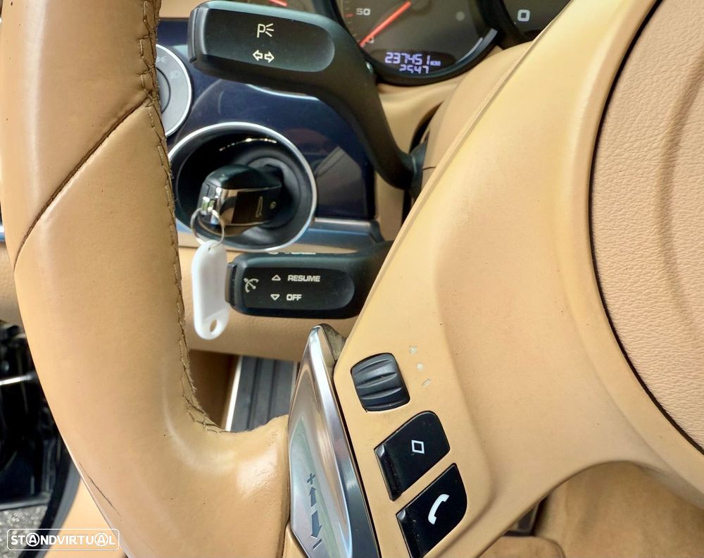 Porsche Panamera Edition - 14