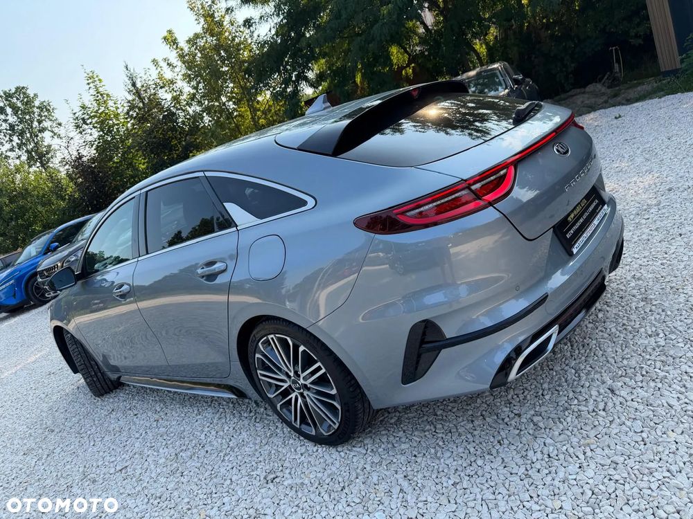Kia ProCeed 1.5 T-GDI DCT7 OPF GT LINE - 4