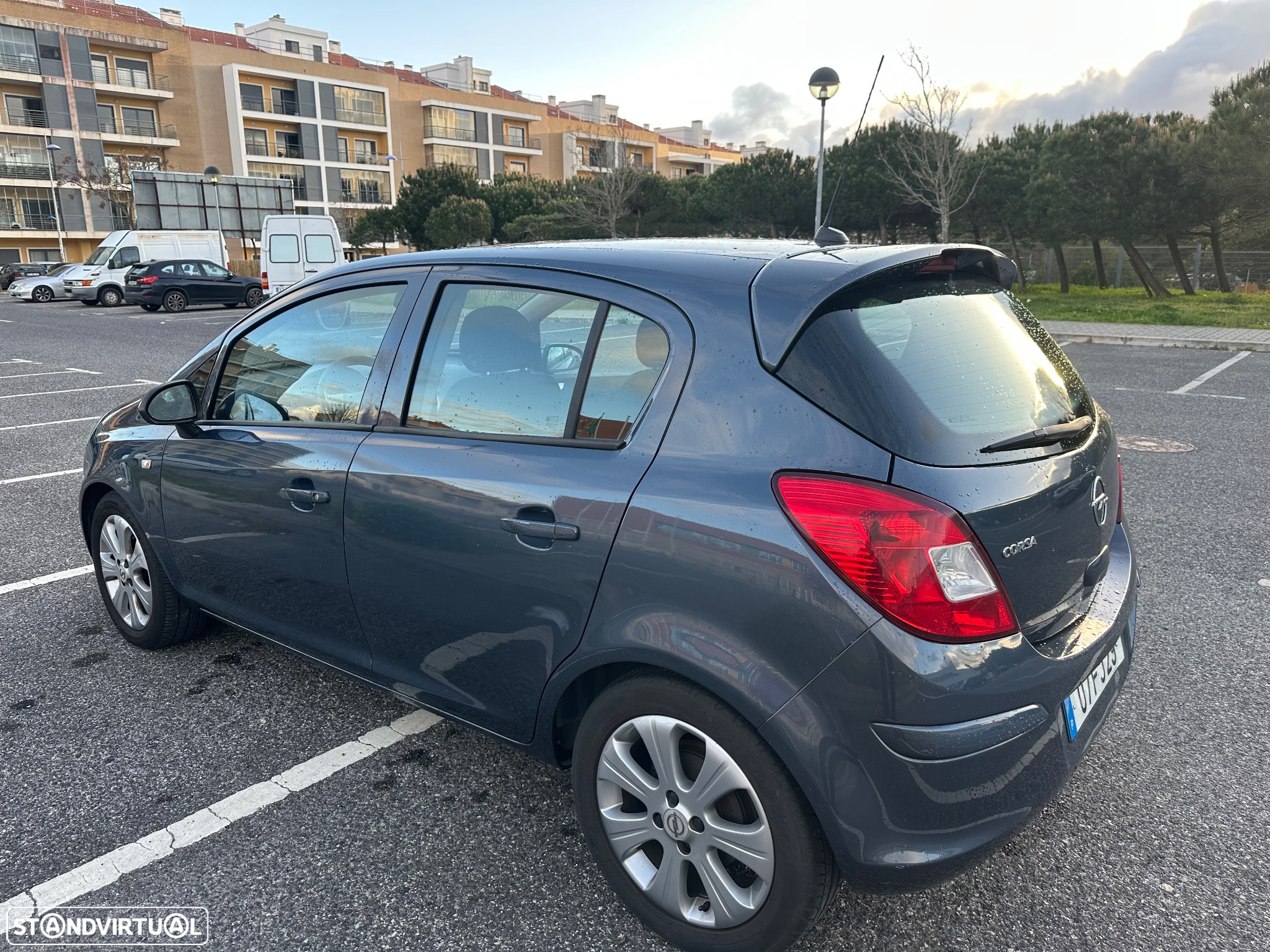 Opel Corsa 1.2 Enjoy - 14