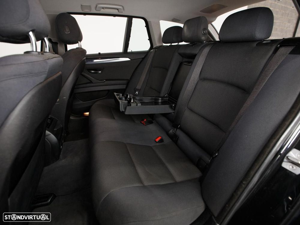BMW 520 - 11