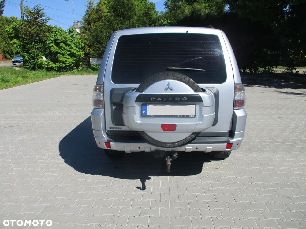 Mitsubishi Pajero 3.2 DID Invite - 11