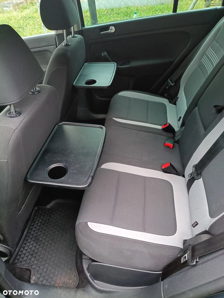 Volkswagen Golf Plus 1.6 Comfortline - 32