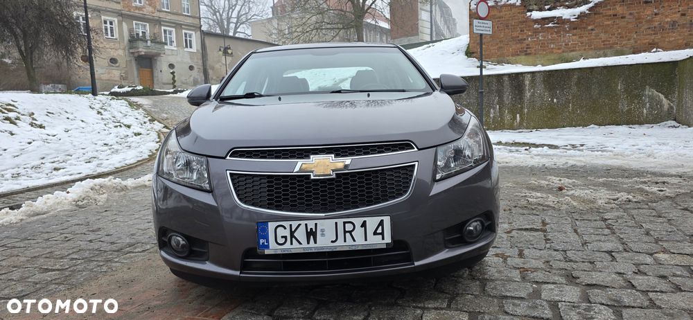 Chevrolet Cruze 1.8 LT+ - 32