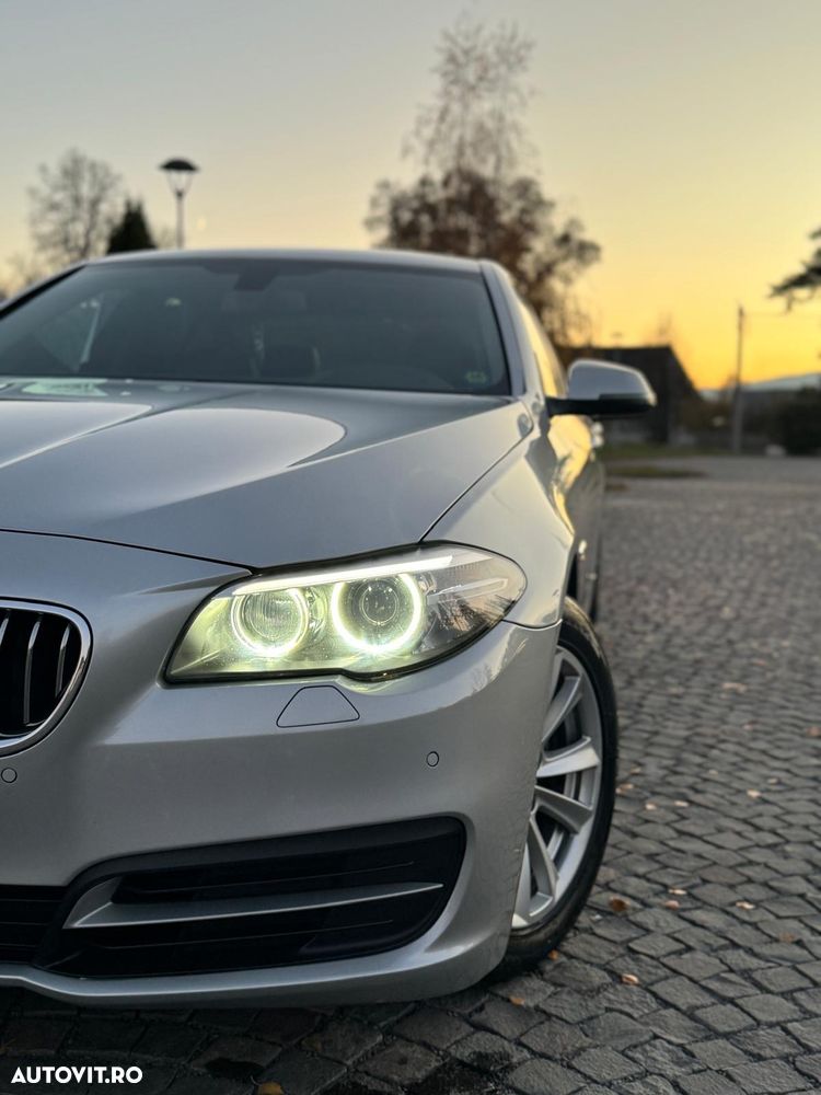 BMW Seria 5 520d xDrive - 2