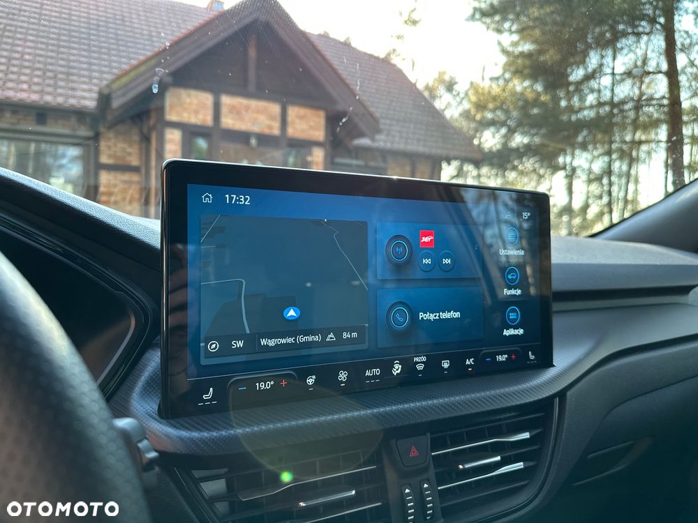 Ford Kuga 2.5P PHEV FWD ST-Line eCVT - 24