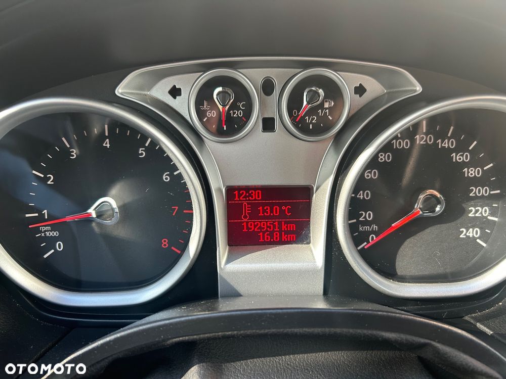 Ford Focus Trend - 14