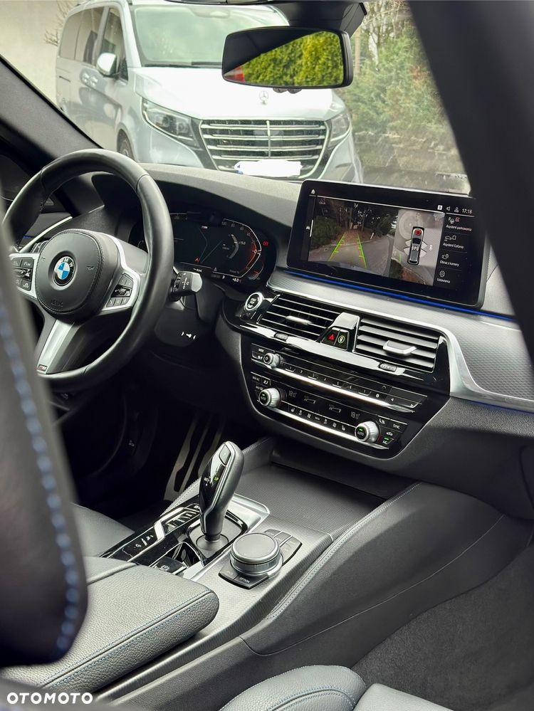 BMW Seria 5 530i xDrive mHEV M Sport sport - 18