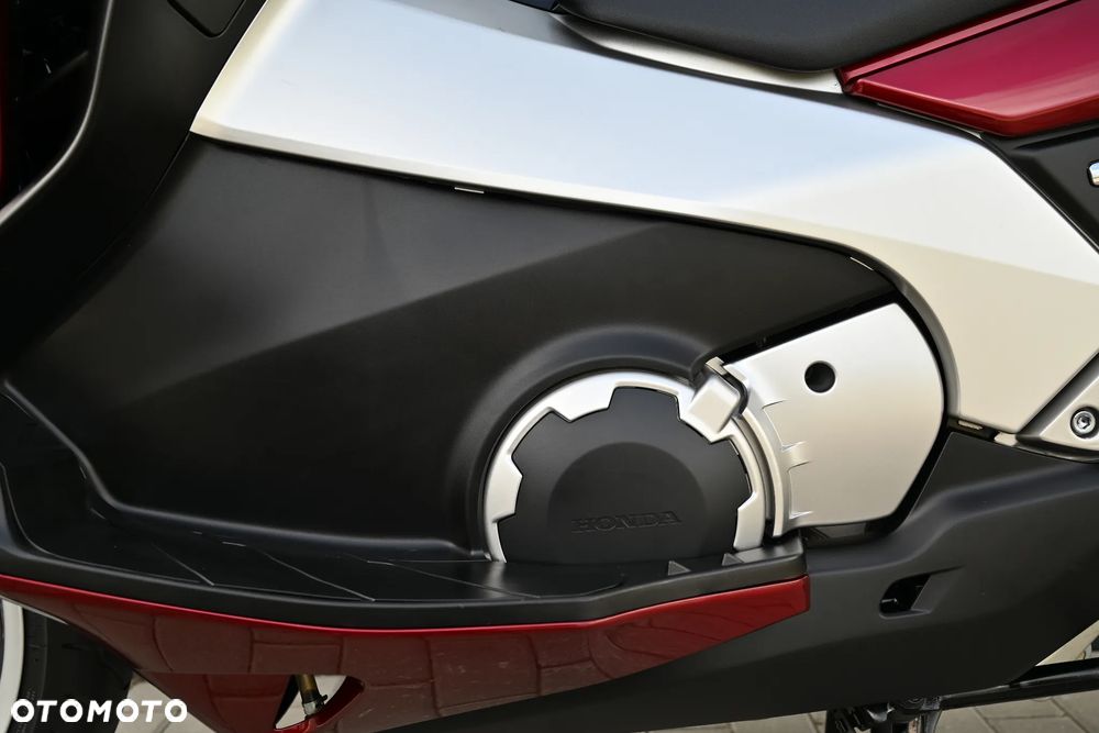 Honda NC - 10