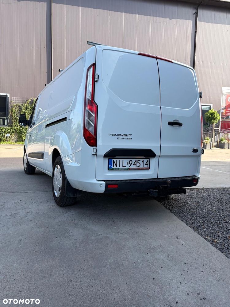 Ford Transit Custom 320 L2H1 Ambiente (bryg.) - 17