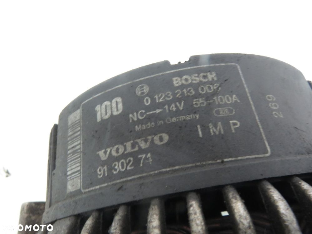 ALTERNATOR VOLVO V40 I Kombi (645) 1.9 DI 102 - D T4 9130274 0123213006 - 2