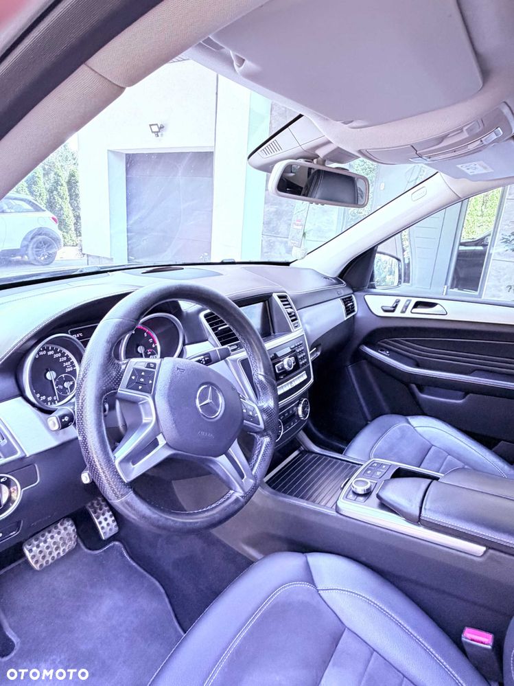 Mercedes-Benz ML - 5