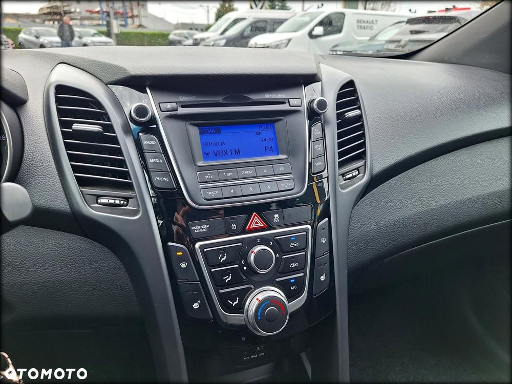 Hyundai i30 1.6 Premium - 15