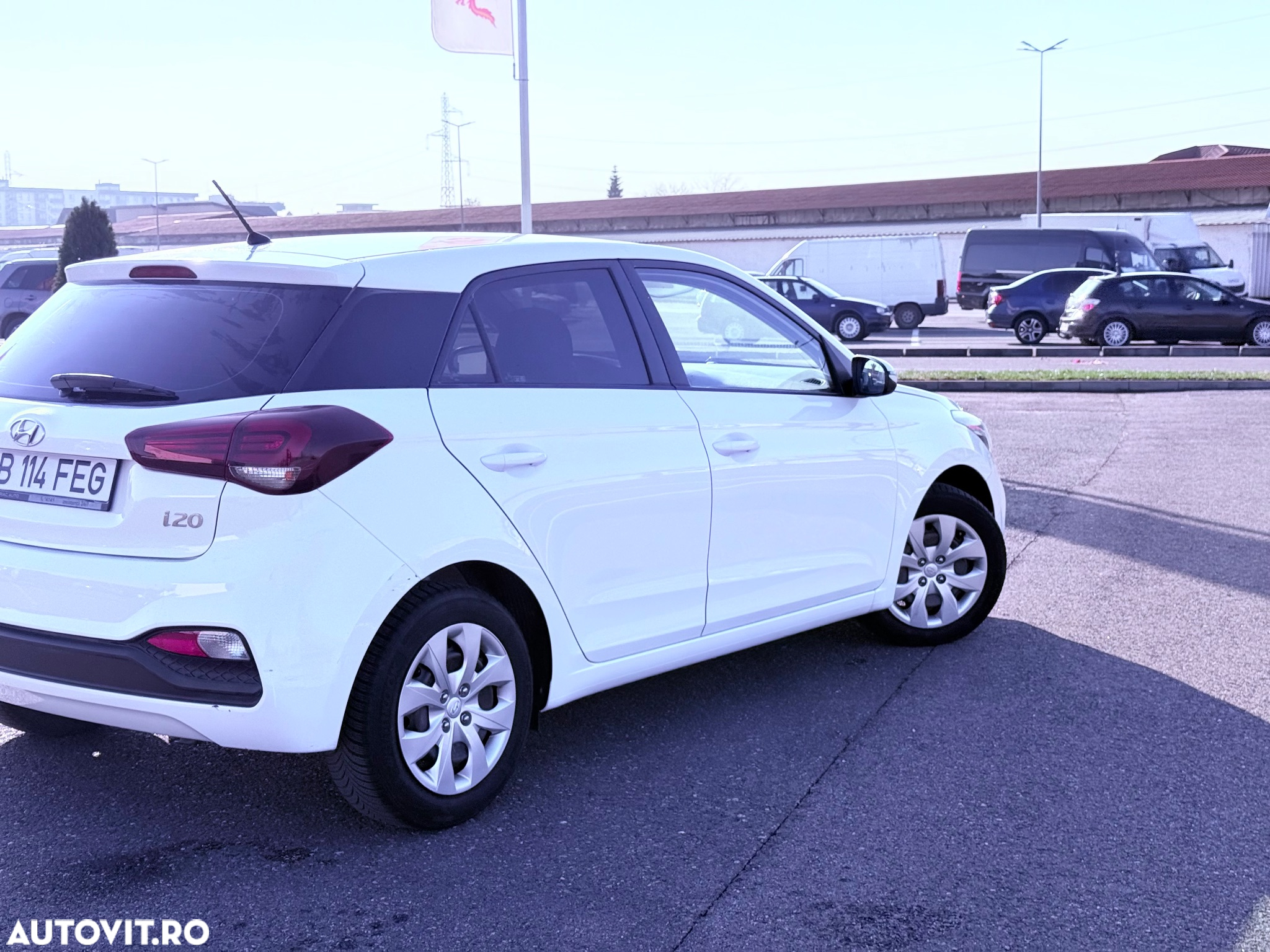 Hyundai i20 1.2 L 84CP 5DR Led Line - 3