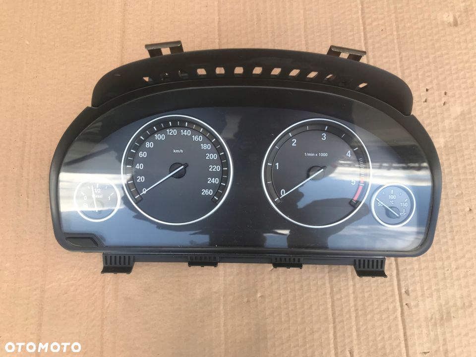 Licznik Bmw 5 F10 F11 zegary obrotomierz prędkościomierz wskaźnik 25811511 9249345-01 2119956-06