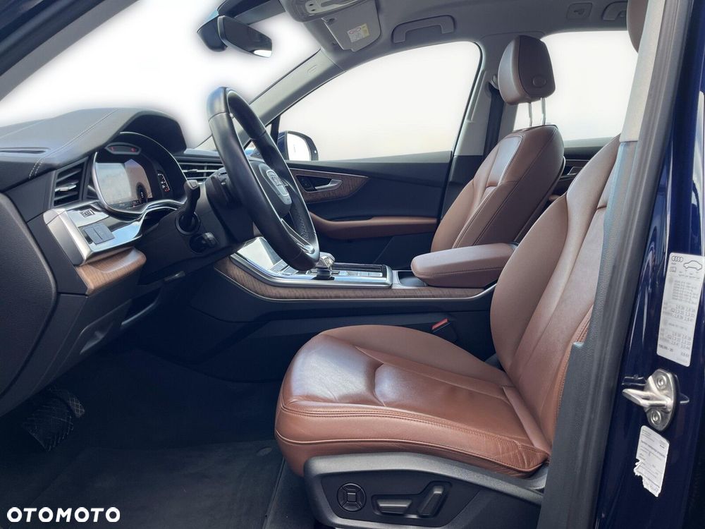 Audi Q7 - 11