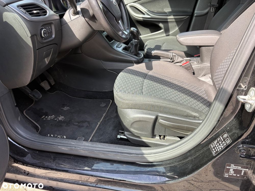 Opel Astra 1.6 CDTI Enjoy S&S - 8