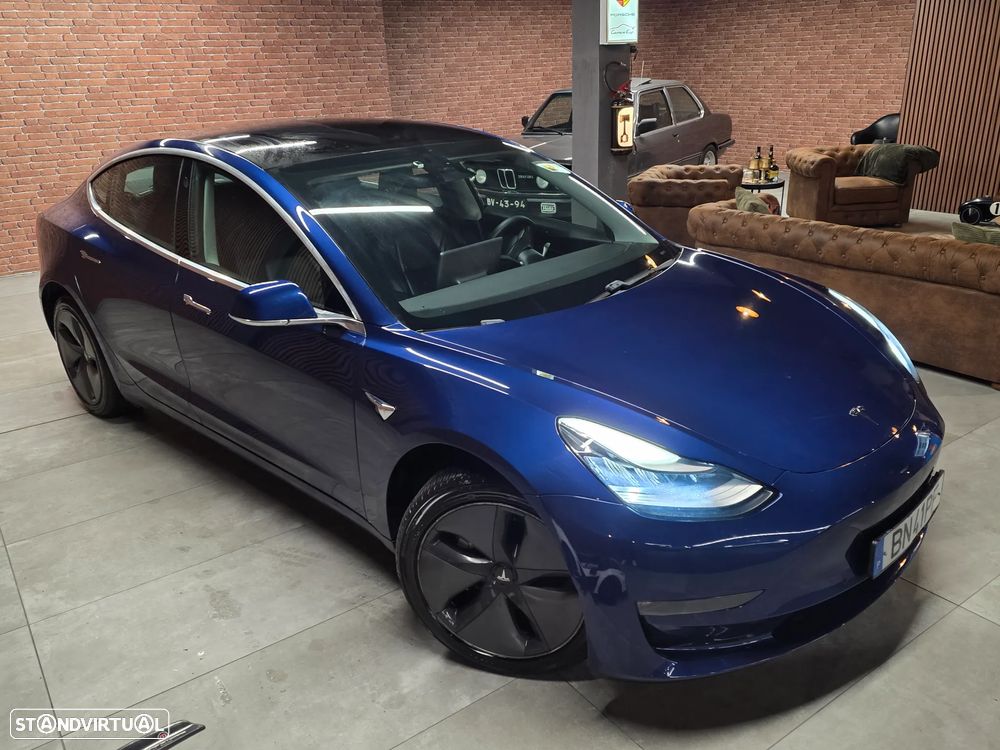Tesla Model 3 - 42
