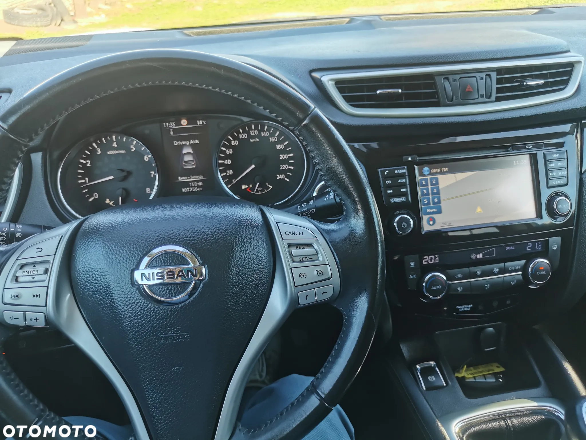 Nissan Qashqai 1.2 DIG-T N-Connecta EU6 - 14