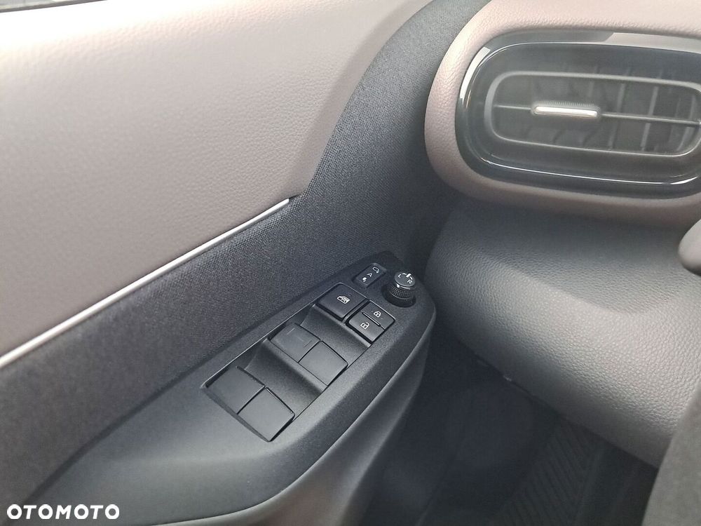 Toyota Yaris Cross Hybrid 1.5 Executive - 20