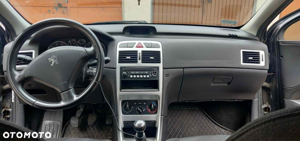 Peugeot 307 1.6 - 16
