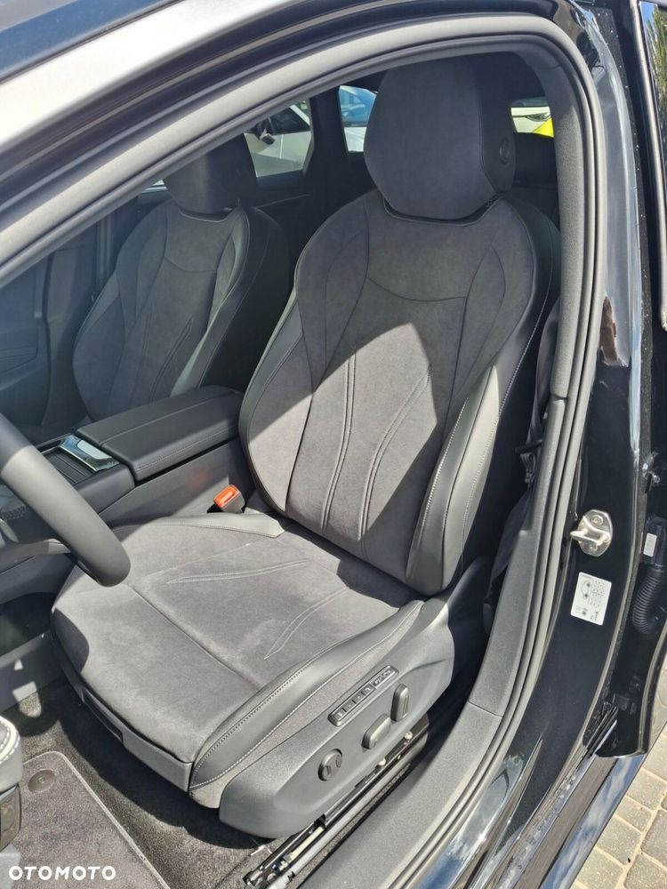 Volkswagen ID.7 77kWh Pro Plus - 14