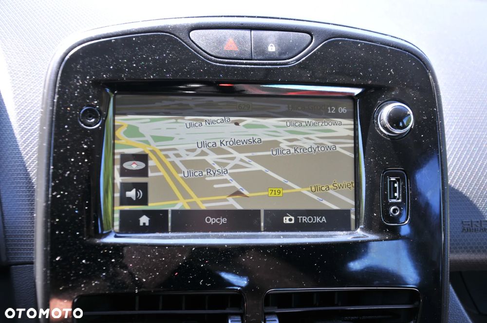 Renault Clio 1.2 16V 75 LIMITED - 16