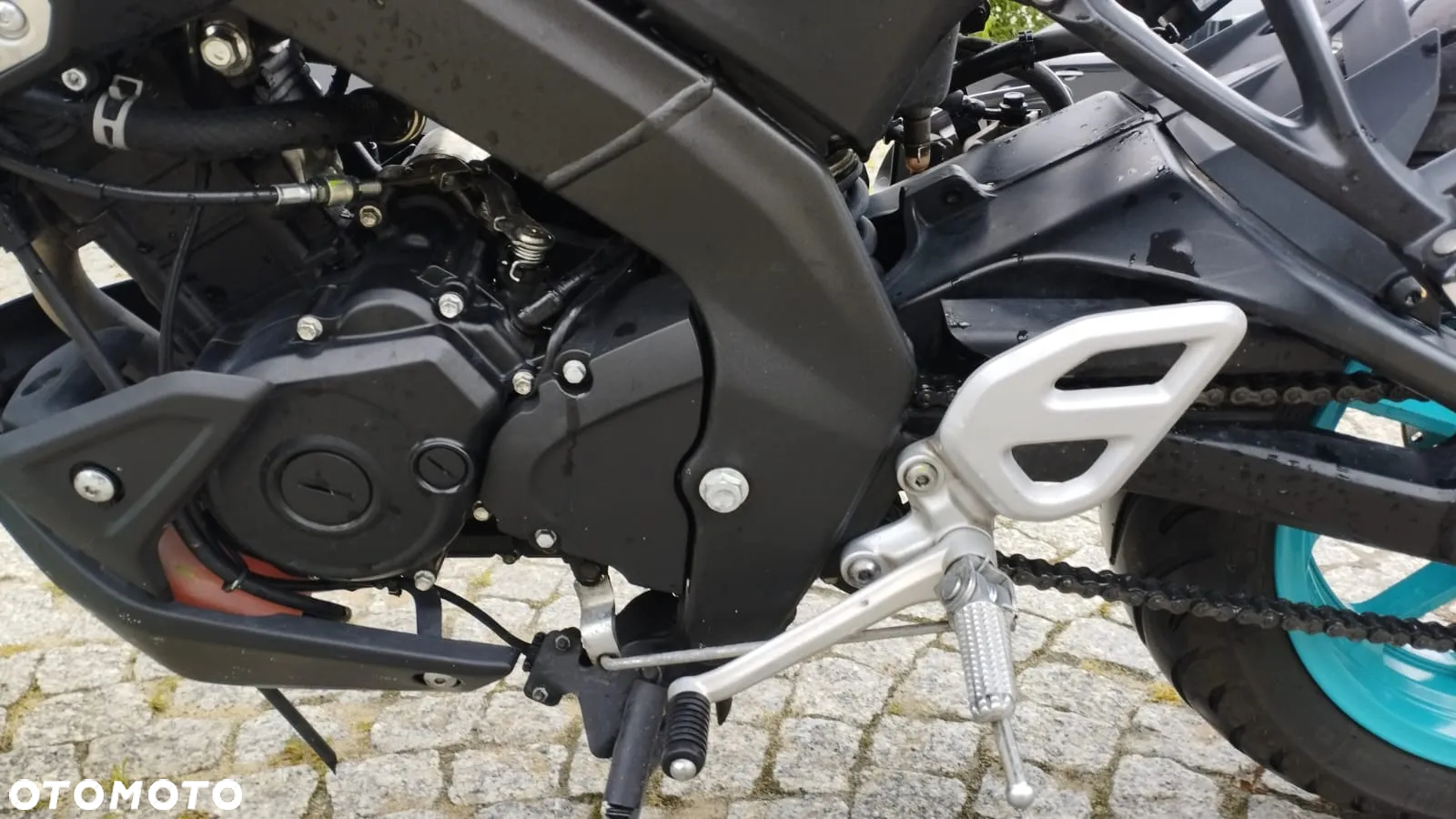 Yamaha MT - 12