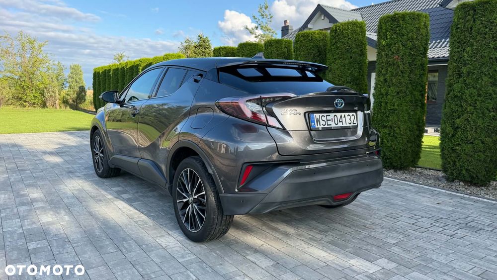 Toyota C-HR - 4
