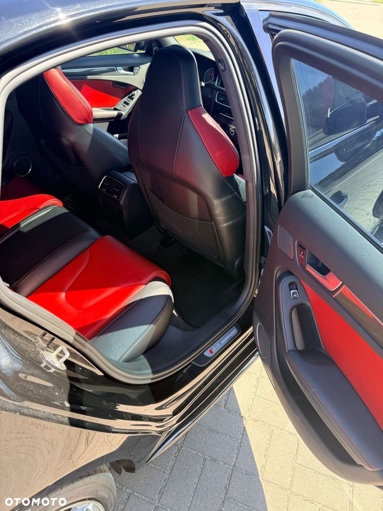 Audi S4 Limousine - 12