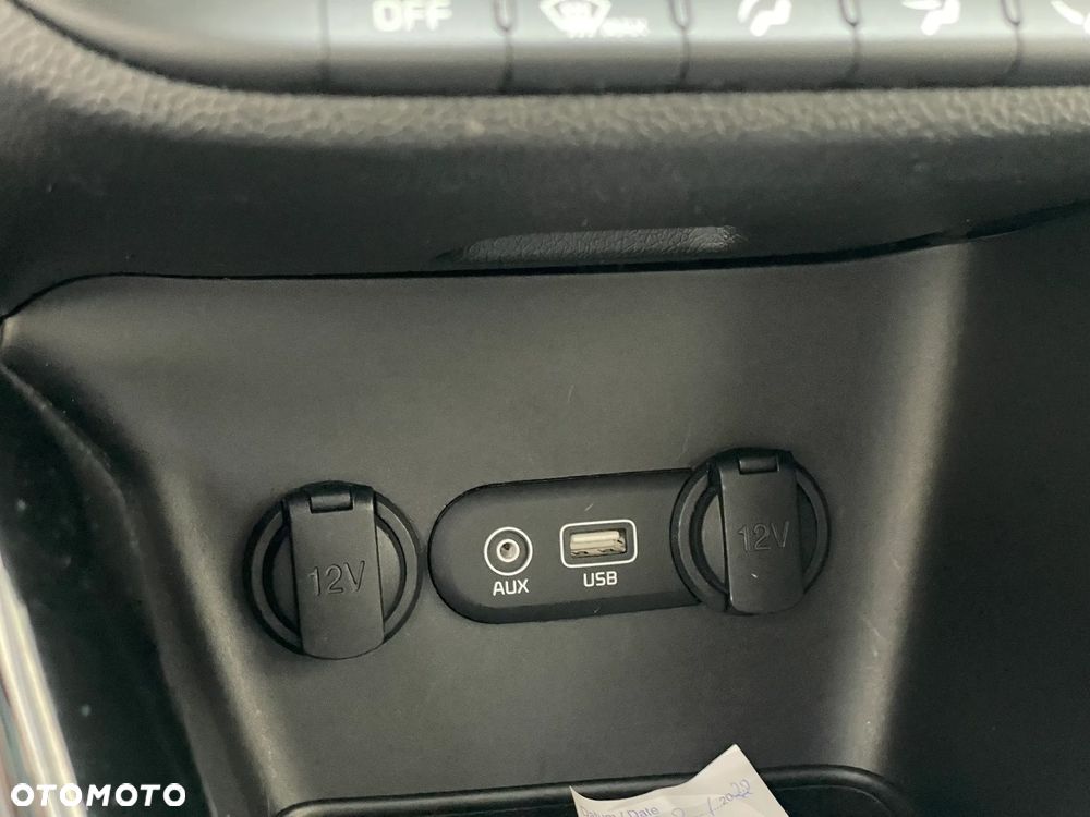 Kia Ceed 1.4 L Business Line Plus - 23