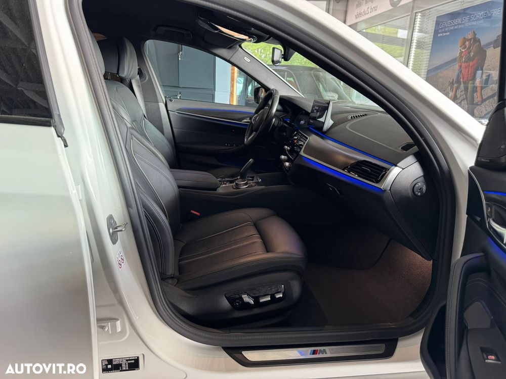 BMW Seria 5 530d xDrive Aut. M Sport Edition - 12