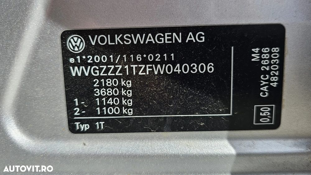 Volkswagen Touran 1.6 TDI Comfortline - 2