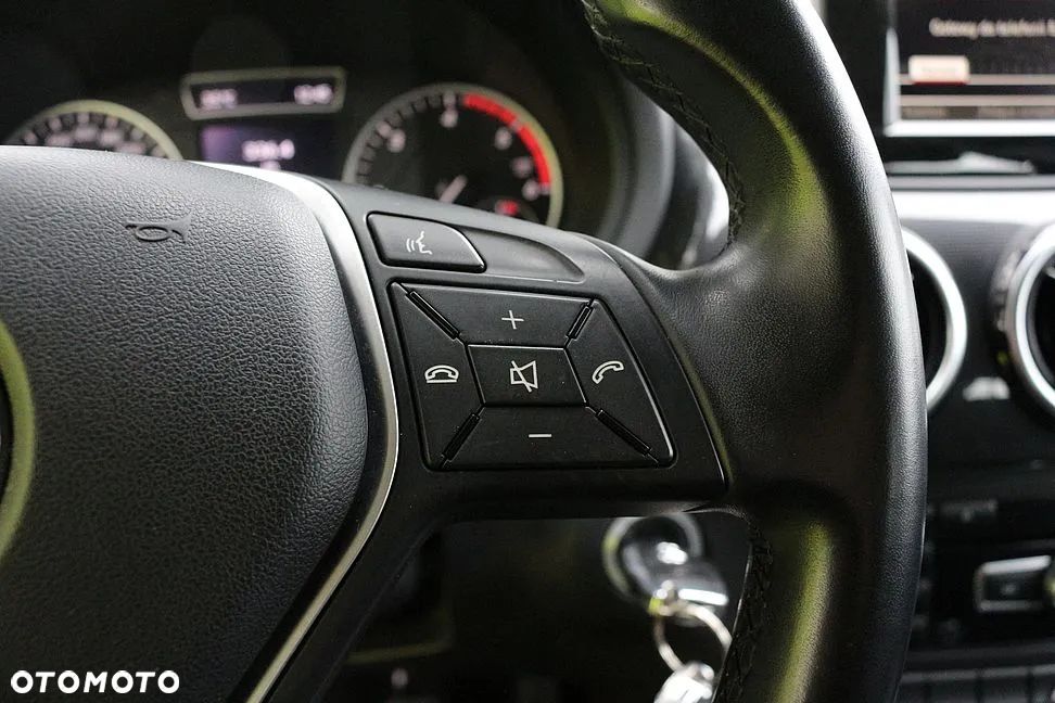 Mercedes-Benz Klasa B 180 CDI - 26