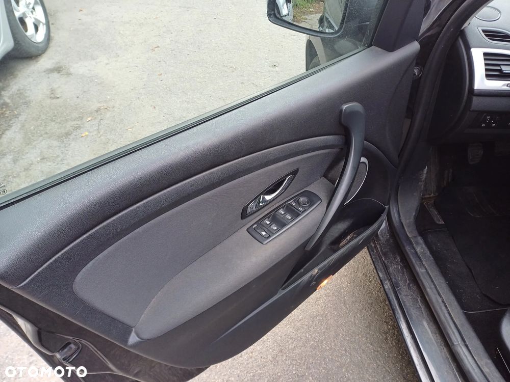 Renault Megane 1.5 dCi Dynamique - 11