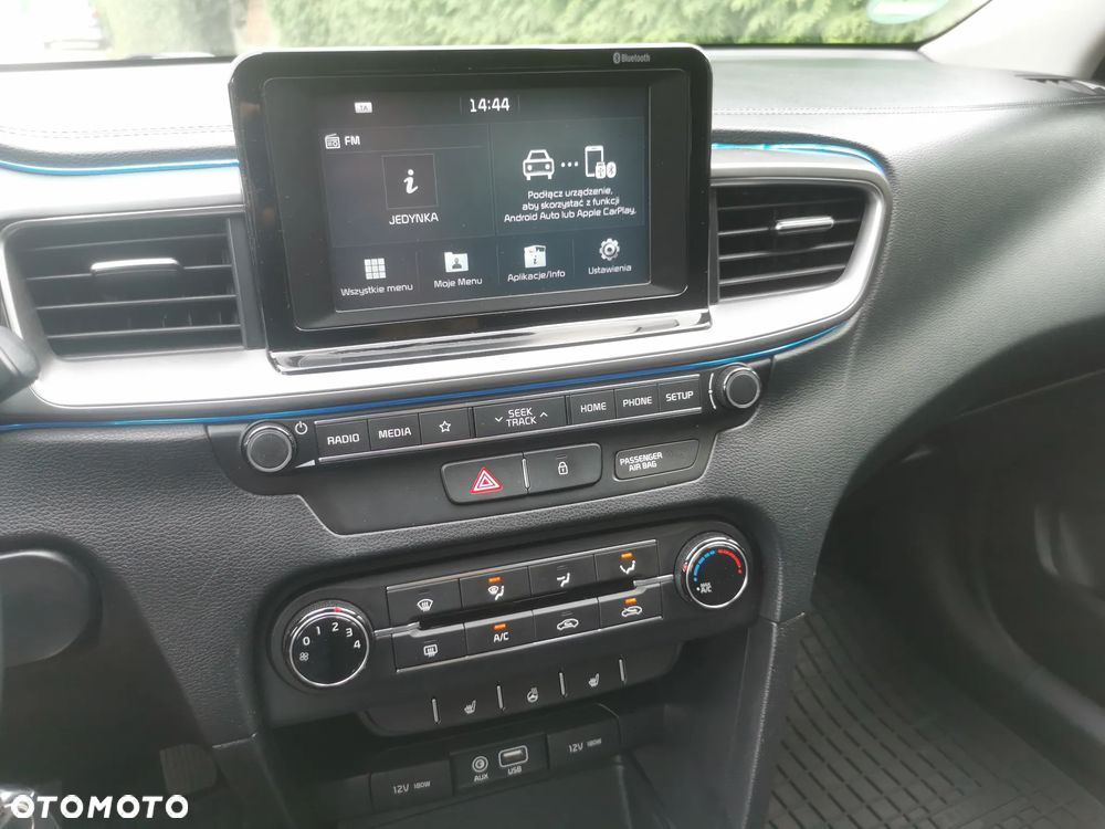 Kia Ceed 1.4 L - 18