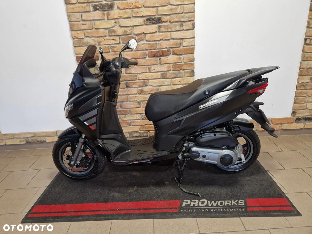 Aprilia SX - 7