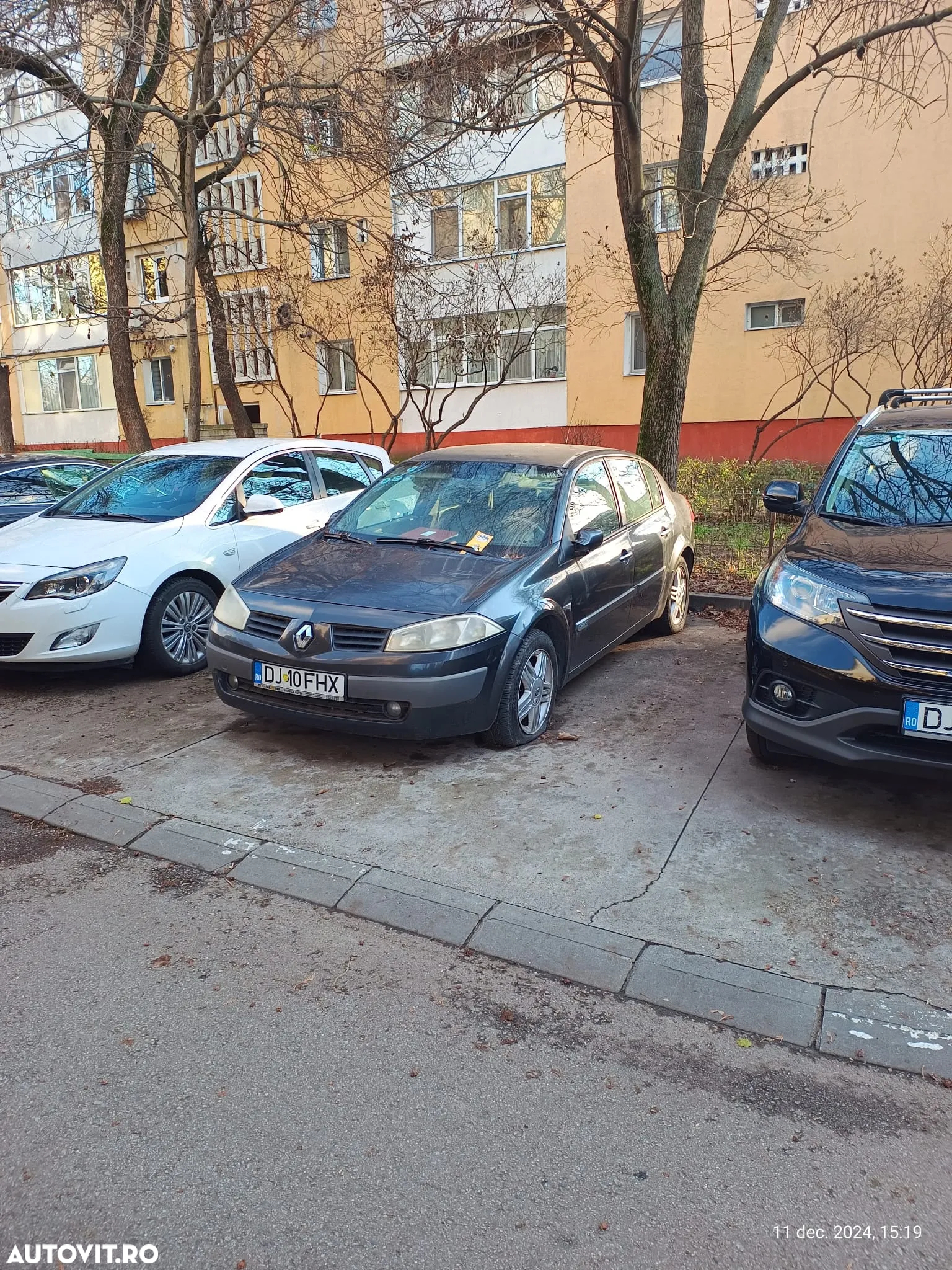Renault Megane II Sedan 1.9 dCi Confort Privilege - 3
