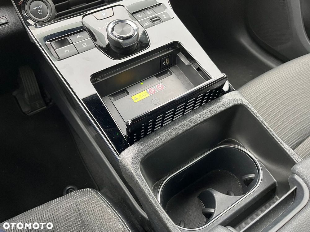 Toyota bZ4X 71.4kWh 4x4 Prestige - 17