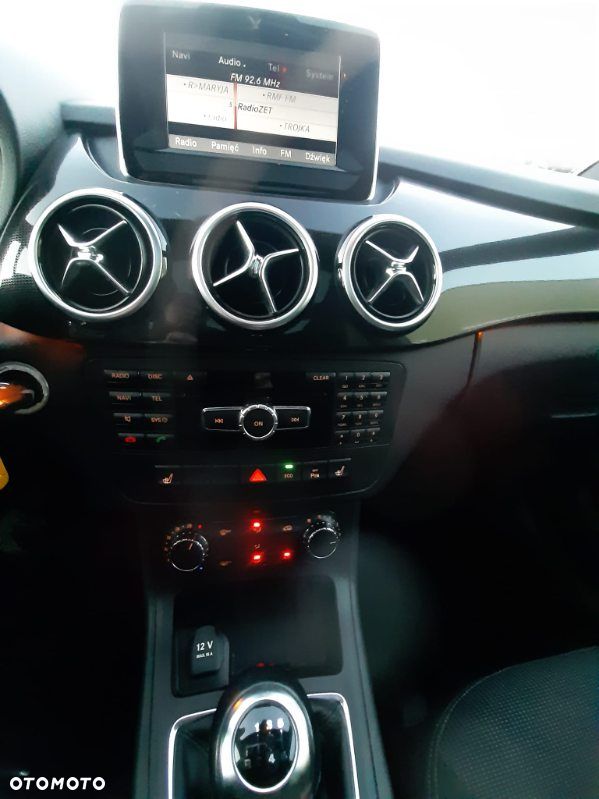 Mercedes-Benz Klasa B 180 - 8