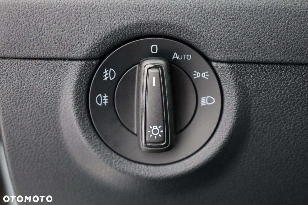 Skoda Octavia 1.5 TSI ACT Ambition - 26