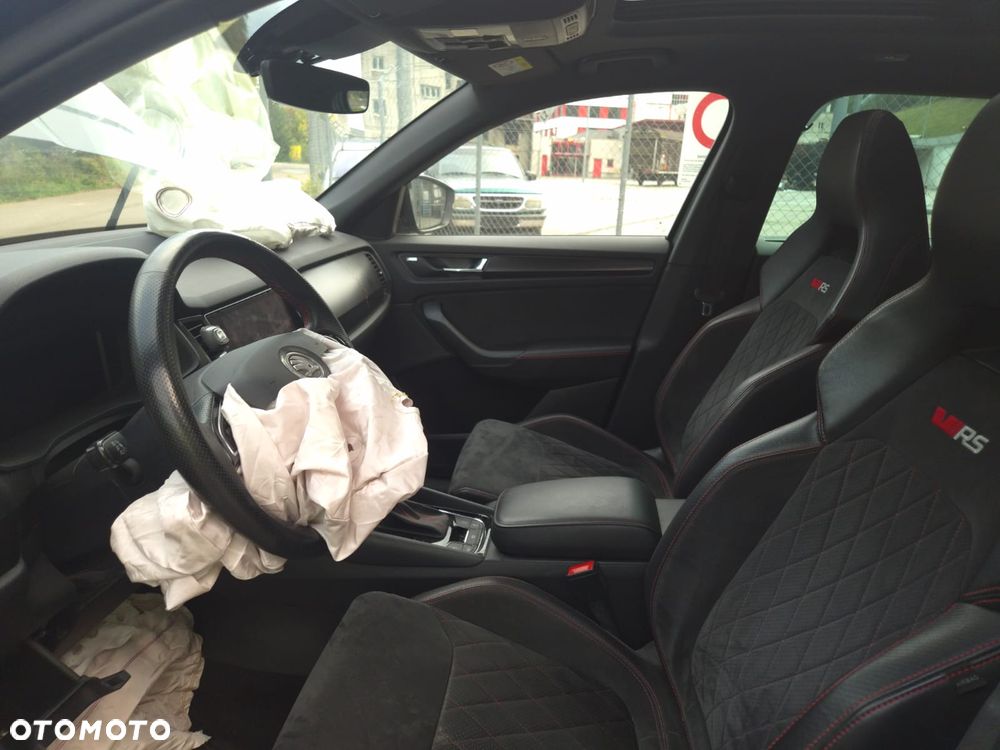 Skoda Kodiaq 2.0 Bi-TDI 4x4 DSG RS - 11