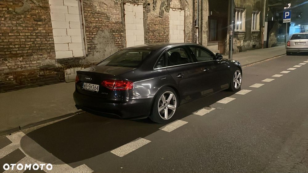 Audi A4 Limousine 2.0 TDI DPF Ambiente - 9