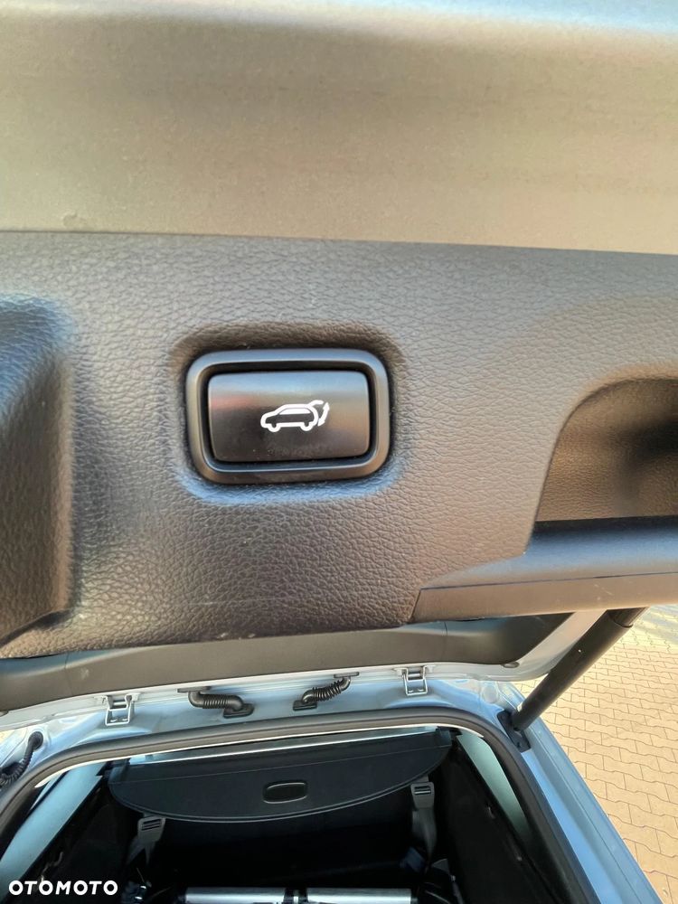 Kia Ceed 1.4 T-GDI OPF GT Line - 24