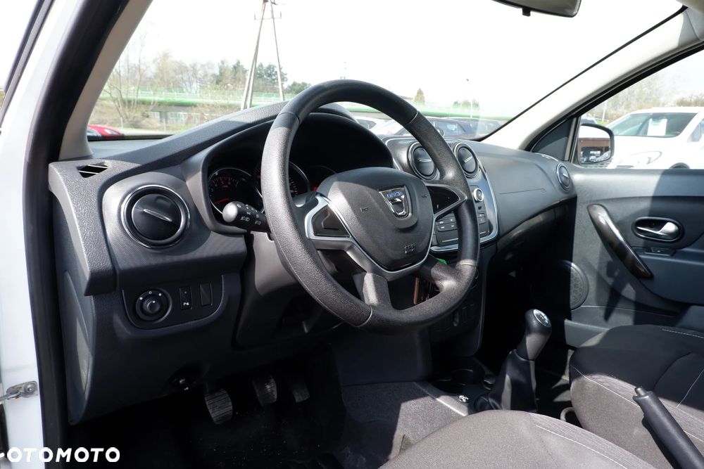 Dacia Sandero - 25