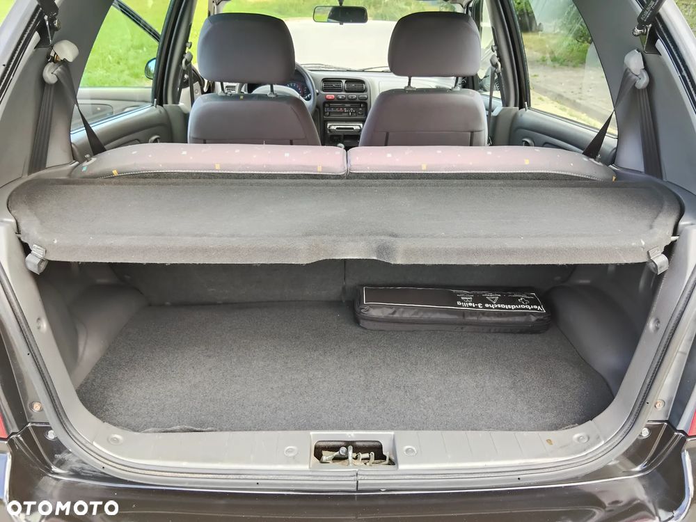 Suzuki Alto 1.1 Comfort - 24