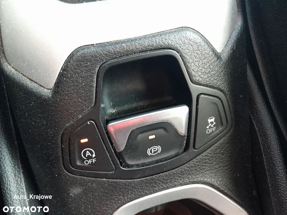 Jeep Renegade 1.4 MultiAir Longitude FWD S&S - 20