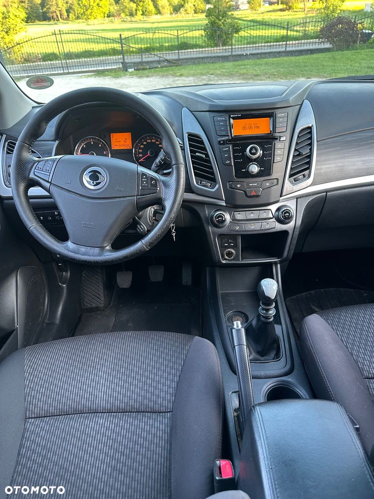 SsangYong/KGM Korando 2.0 e-XDi Quartz - 7